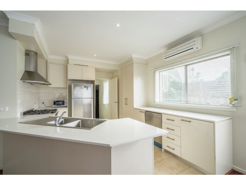 2/2 Caroline Street, Box Hill North VIC 3129