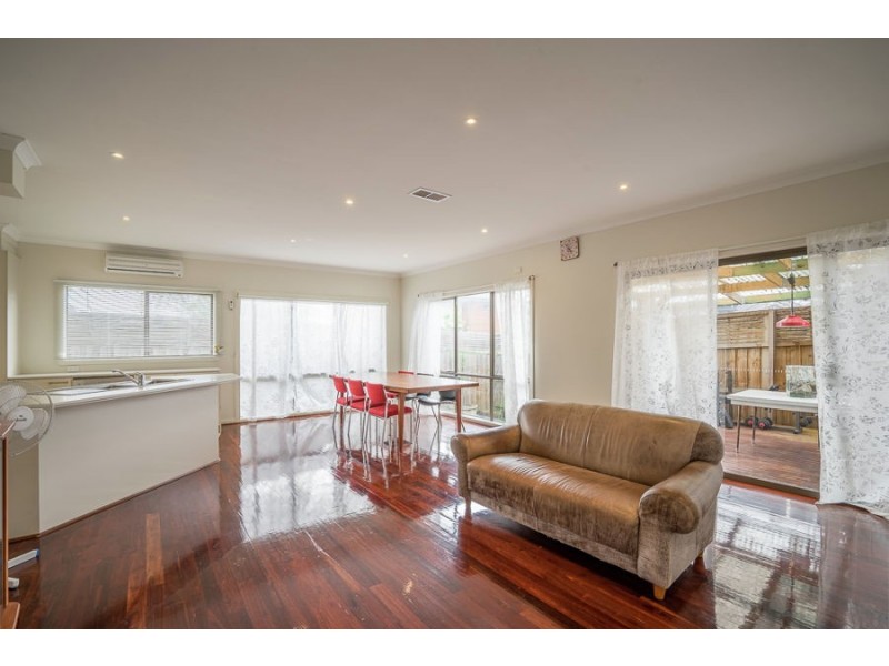 2/2 Caroline Street, Box Hill North VIC 3129