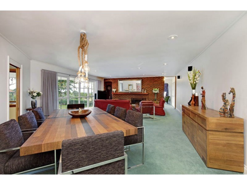 7 Benson Drive, Yering VIC 3770