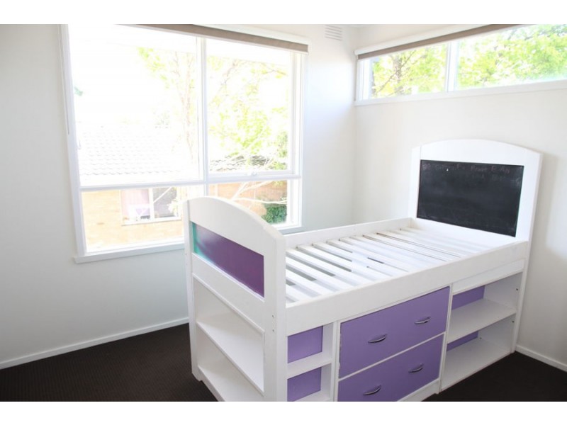 1 Sherwood Court, Doncaster East VIC 3109