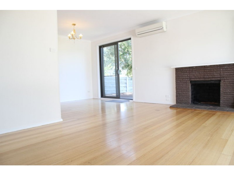 1 Sherwood Court, Doncaster East VIC 3109