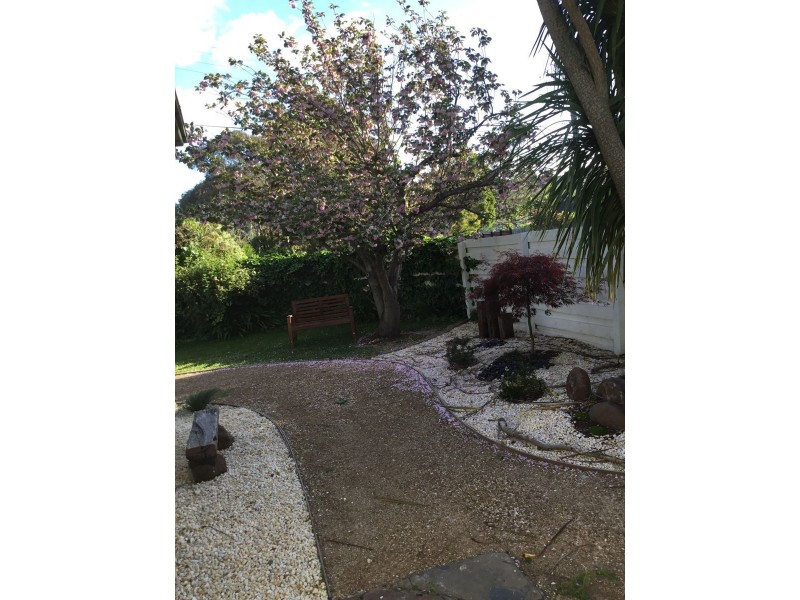 1 Sherwood Court, Doncaster East VIC 3109