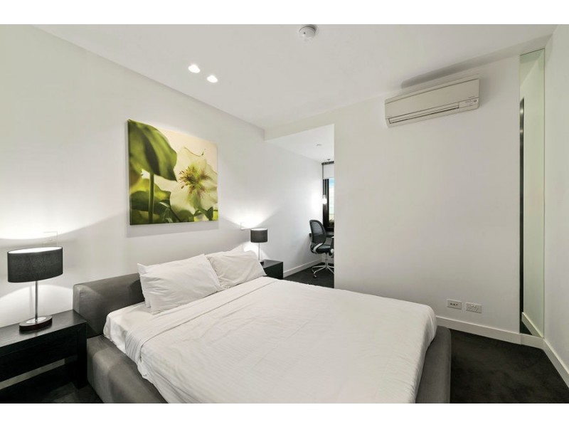 1705/22 Dorcas Street, South Melbourne VIC 3205