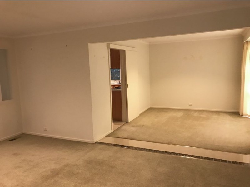 11 Tetragona Quadrant, Rowville VIC 3178