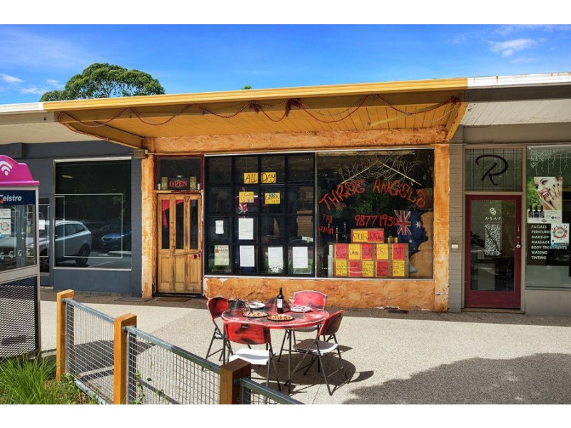 17 Salisbury Avenue, Blackburn VIC 3130