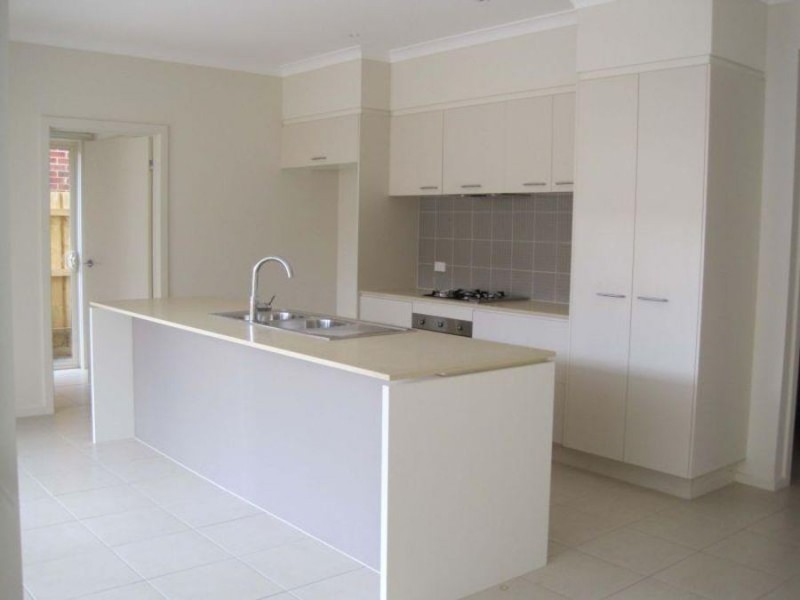 9 Callaway Boulevard, Sunshine West VIC 3020