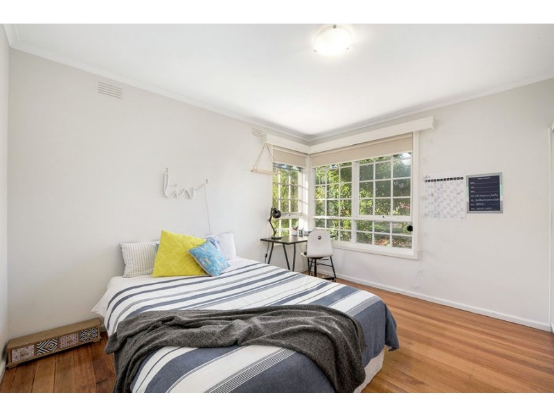 2/210 Warrigal Road, Camberwell VIC 3124