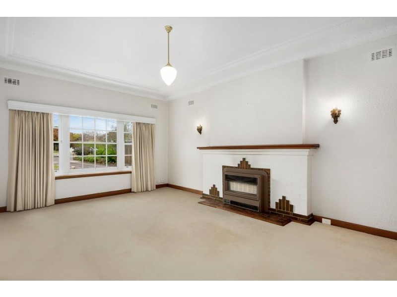 23 McKean Street, Box Hill North VIC 3129