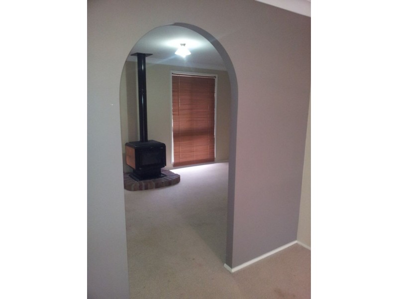 32 Advance Drive, Woodrising NSW 2284
