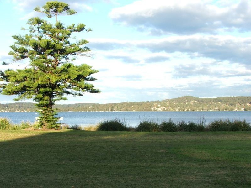 26 Nanda Street, Marmong Point NSW 2284