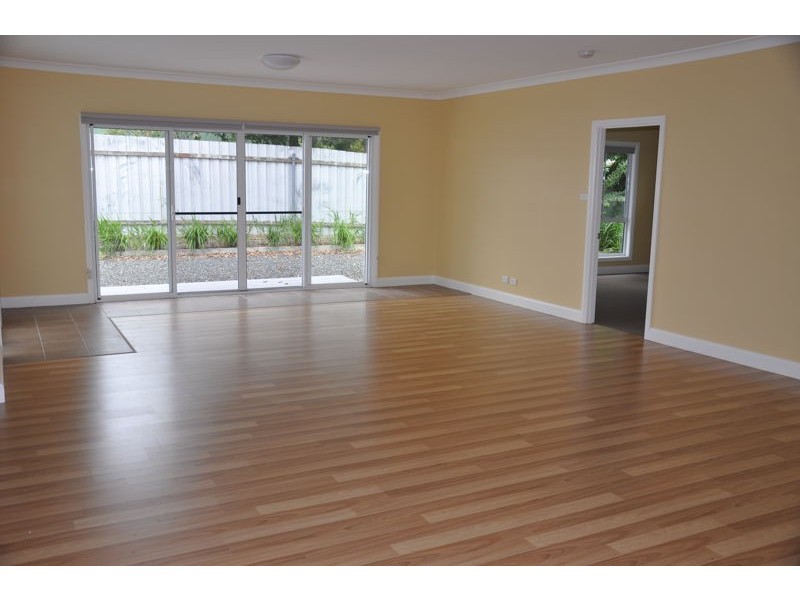 6B Church Street, Gateshead NSW 2290