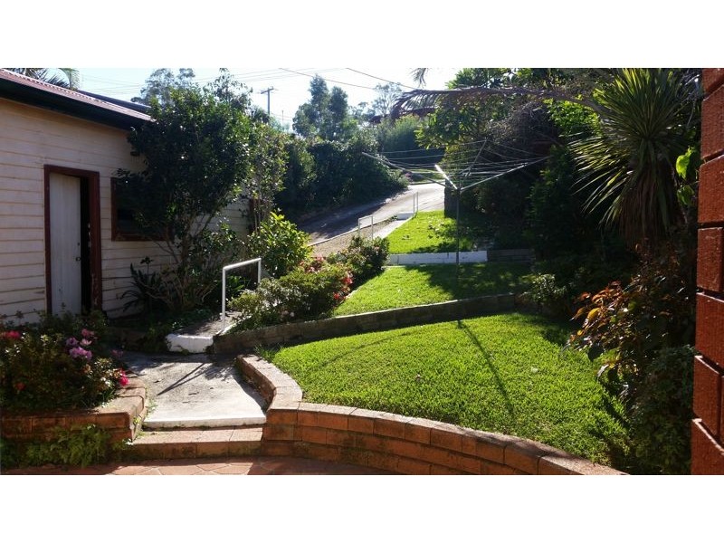 44 Sealand Road, Fishing Point NSW 2283