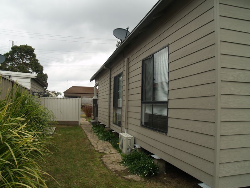 35 Fourth Street, Boolaroo NSW 2284