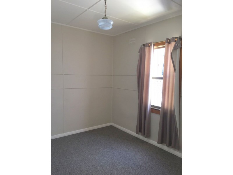 12 George Street, Marmong Point NSW 2284