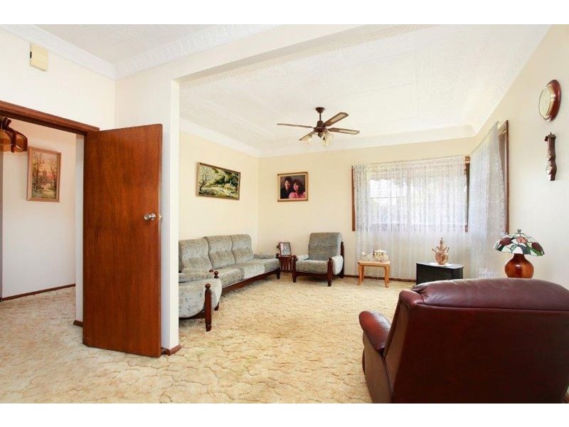 116 Macquarie Street, Morisset NSW 2264