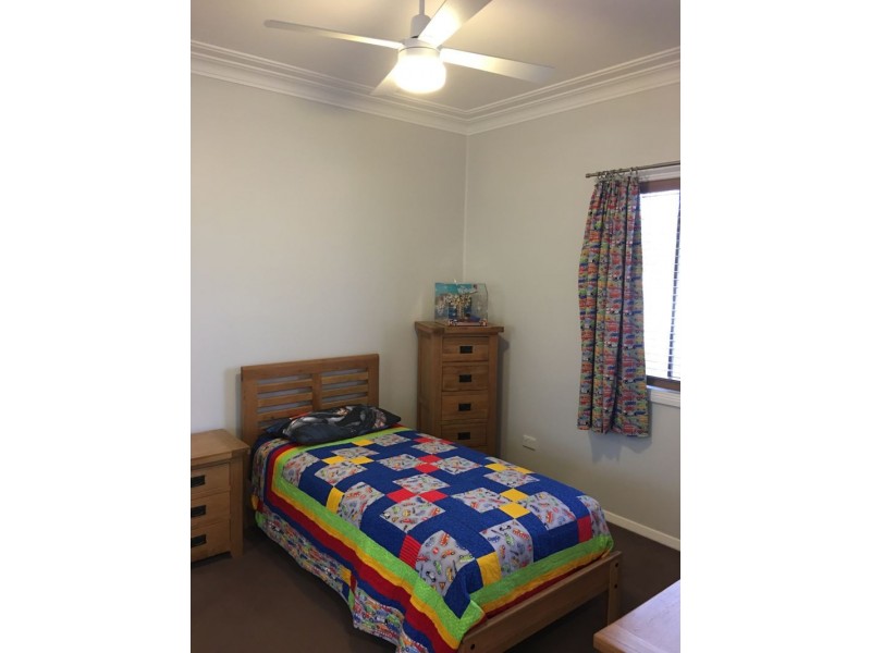 2 Margaret Street, Teralba NSW 2284