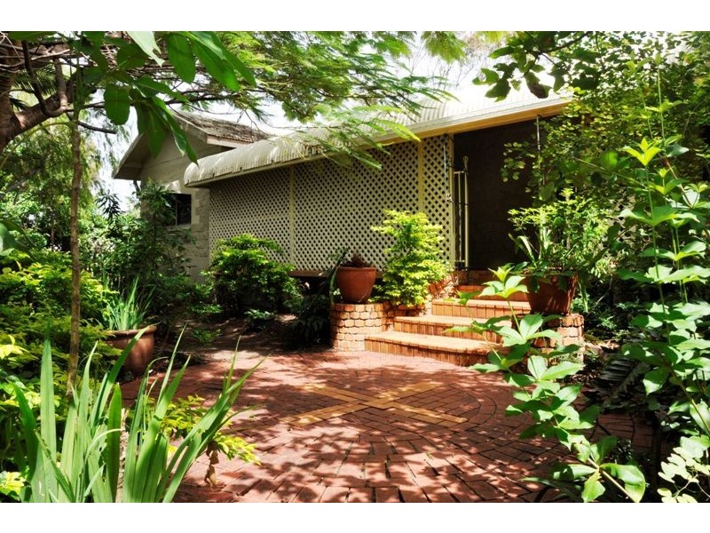 3 Russell Ave, Slade Point QLD 4740
