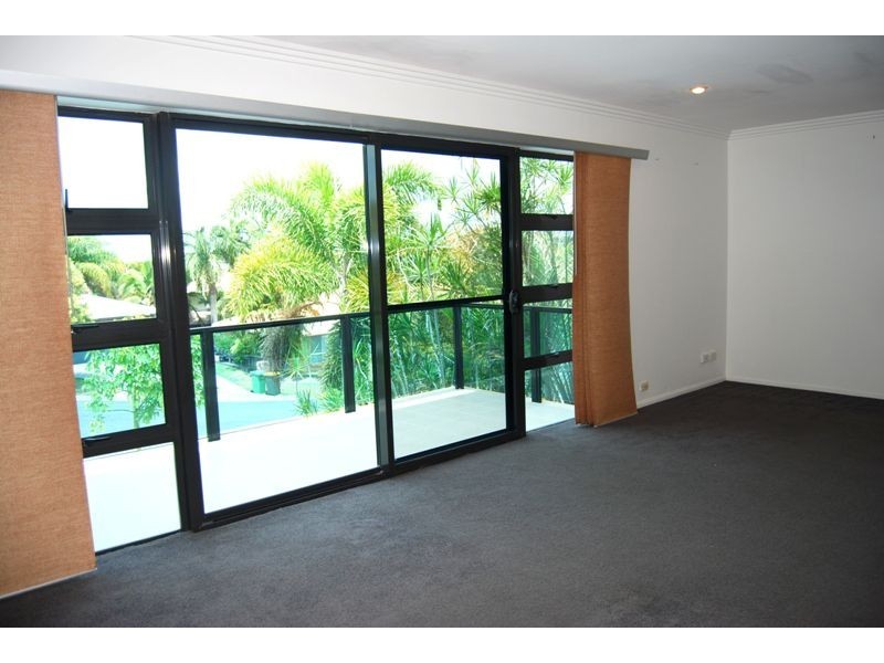 9a Clearvista Cr, Mount Pleasant QLD 4740