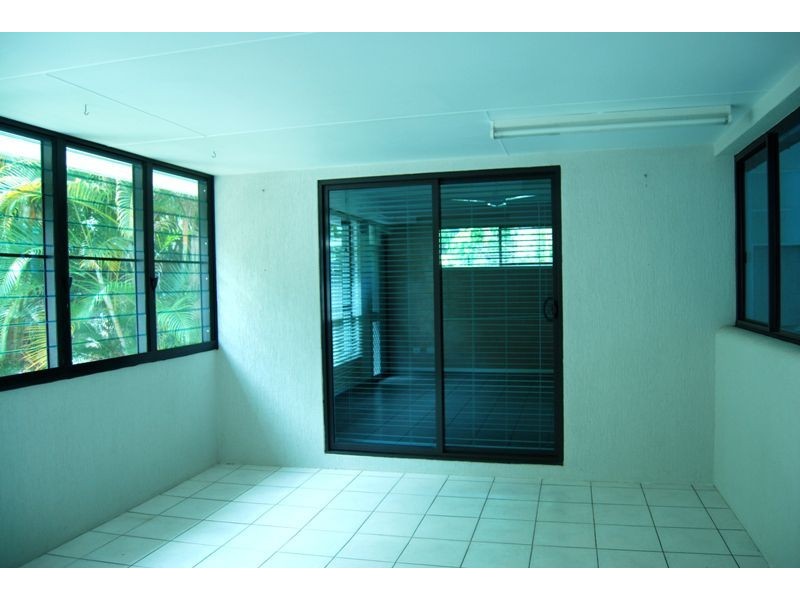 9a Clearvista Cr, Mount Pleasant QLD 4740