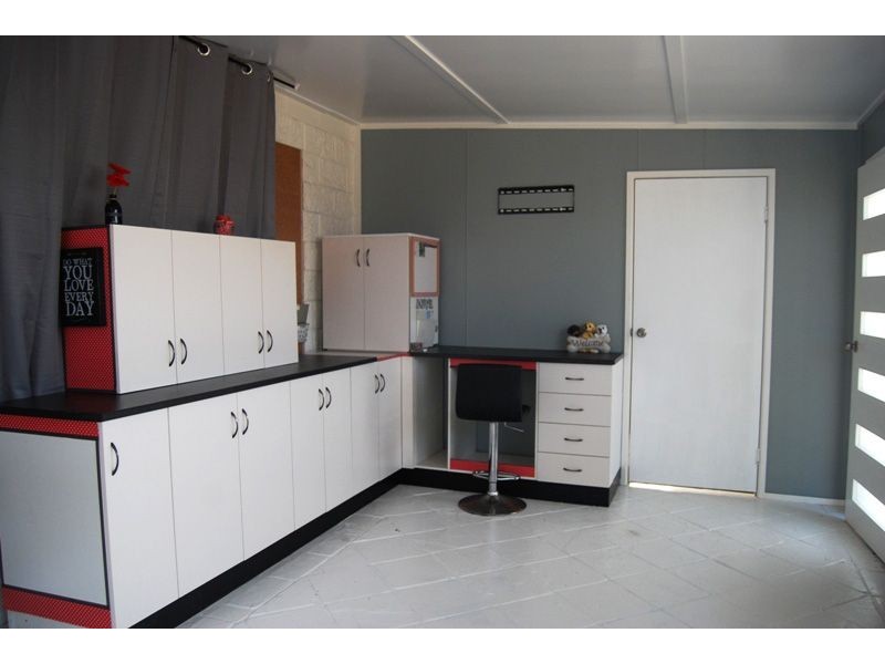 9 Howard St, Hay Point QLD 4740