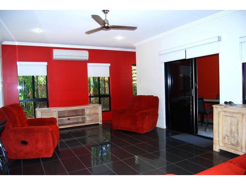 4 Fairmeadow Dr, Mount Pleasant QLD 4740