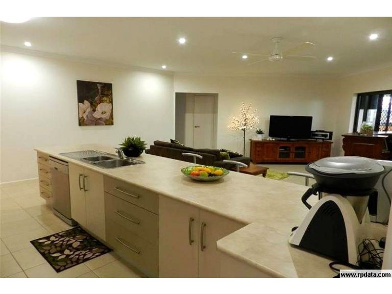 14 Audrena St, Salonika Beach QLD 4740