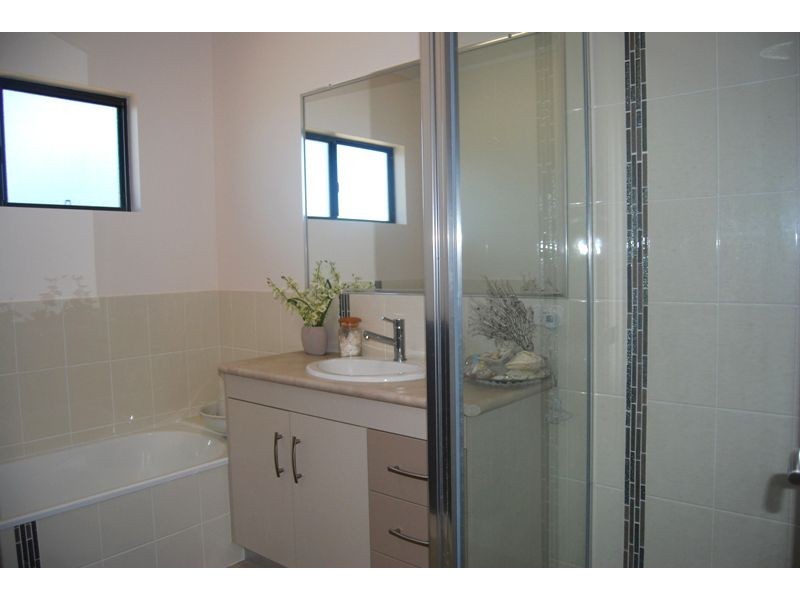 14 Audrena St, Salonika Beach QLD 4740