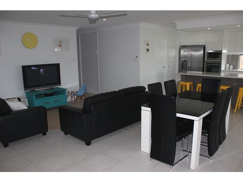 40 Phoenix Cr, Rural View QLD 4740