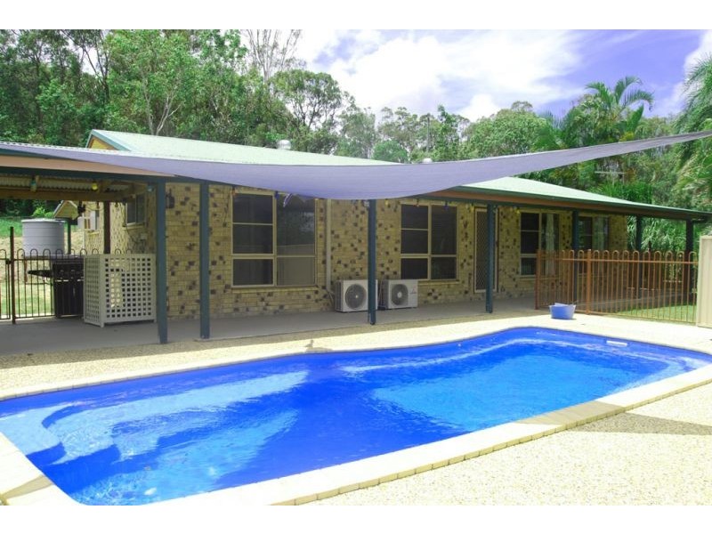1 Starr Rd, Sarina QLD 4737