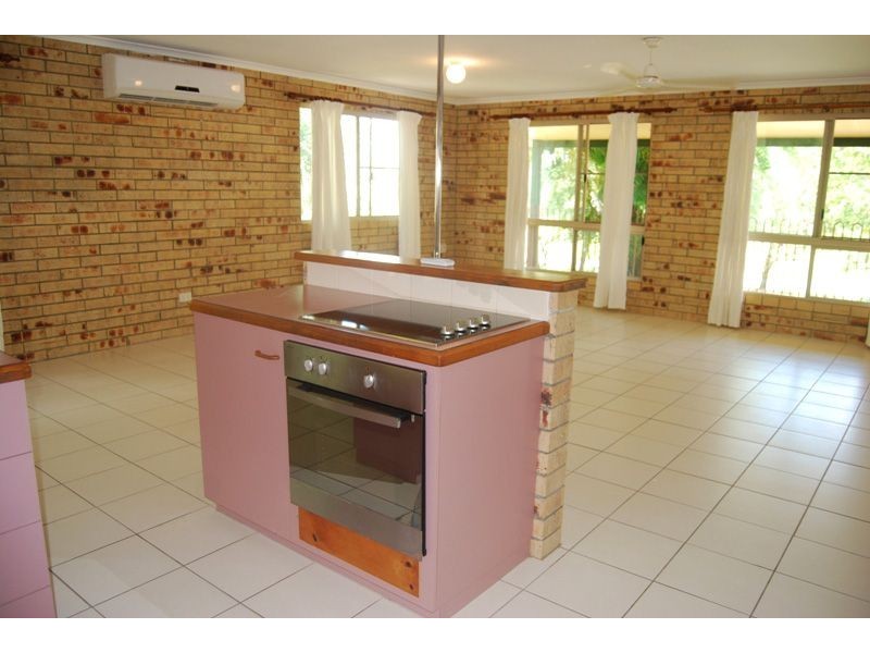1 Starr Rd, Sarina QLD 4737