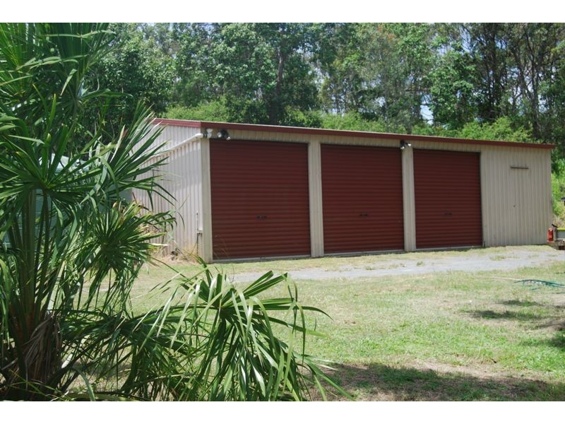 1 Starr Rd, Sarina QLD 4737