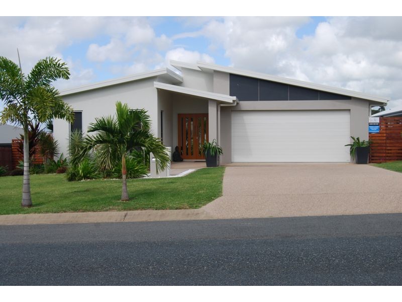 4 Rafter Crt, Rural View QLD 4740