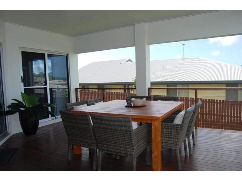 4 Rafter Crt, Rural View QLD 4740