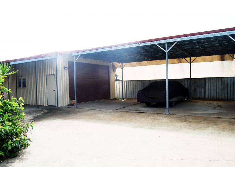 38 Loudon St, Mount Pleasant QLD 4740