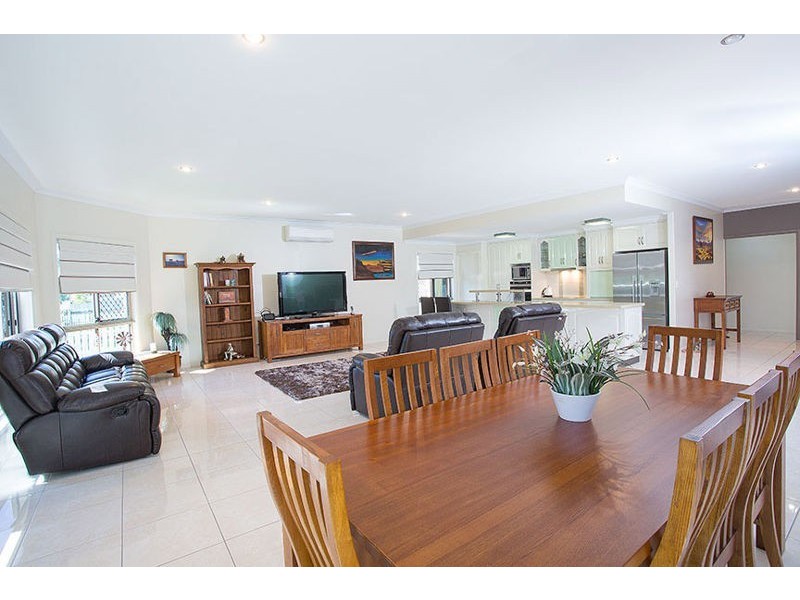 26 Windmill Crossing, Mount Pleasant QLD 4740