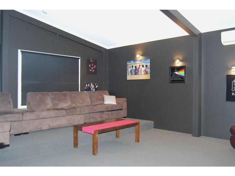 49 De Bonis Road, Netherdale QLD 4756