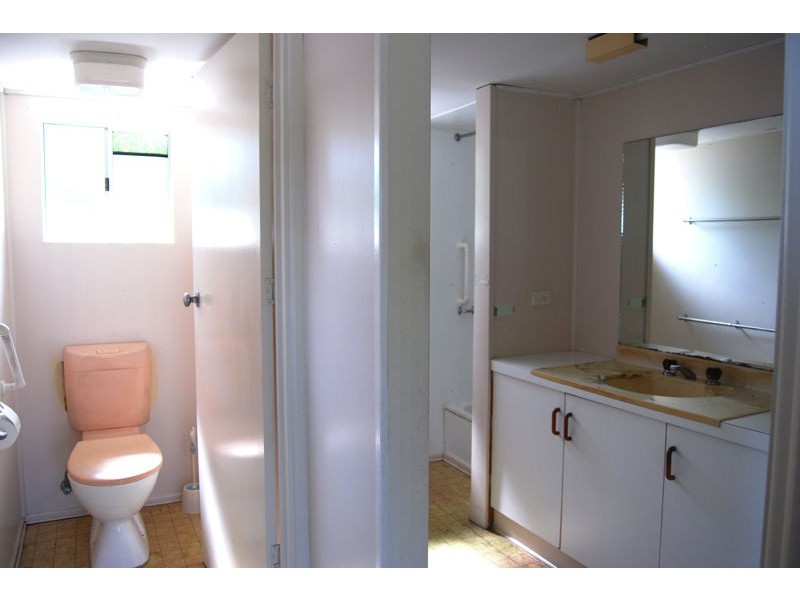 399 Shakespeare St, Mackay QLD 4740
