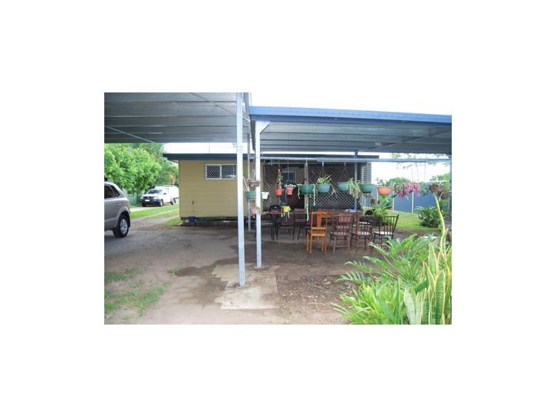 399 Shakespeare St, Mackay QLD 4740