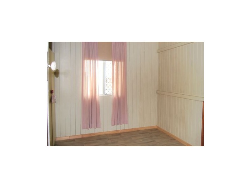 399 Shakespeare St, Mackay QLD 4740