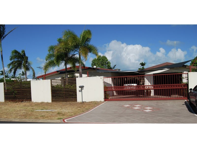 1 Kilgour St, South Mackay QLD 4740