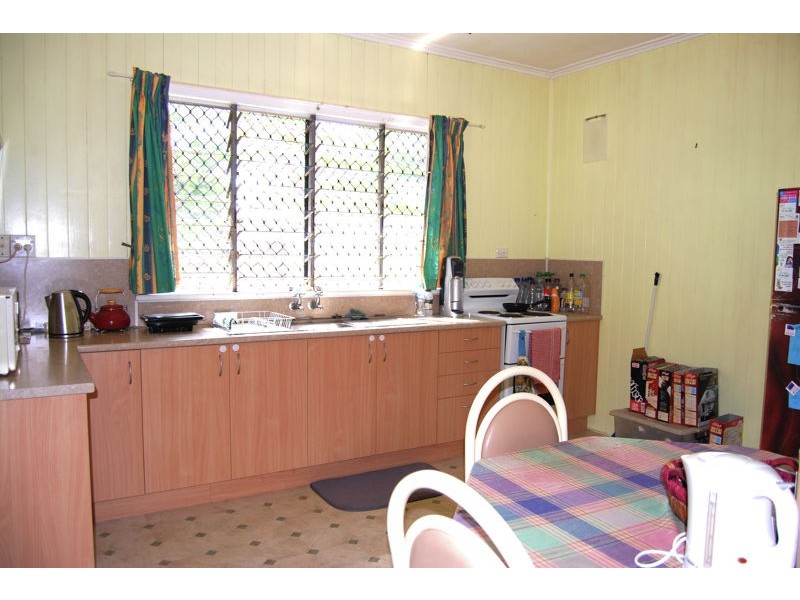 21-23 Valley Street, North Mackay QLD 4740