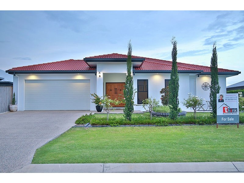 8 Kiber Place, Ooralea QLD 4740