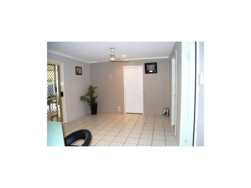 49 Pioneer Street, Glenella QLD 4740