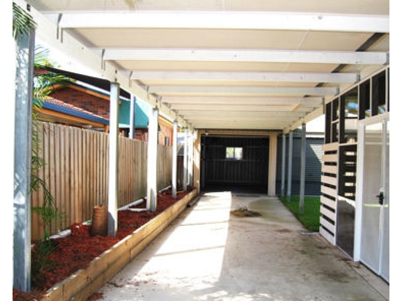 37 Pacific Dr, Blacks Beach QLD 4740