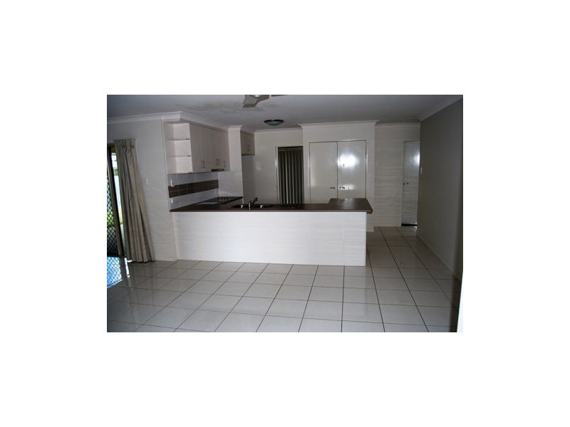 27 Alan, Marian QLD 4753