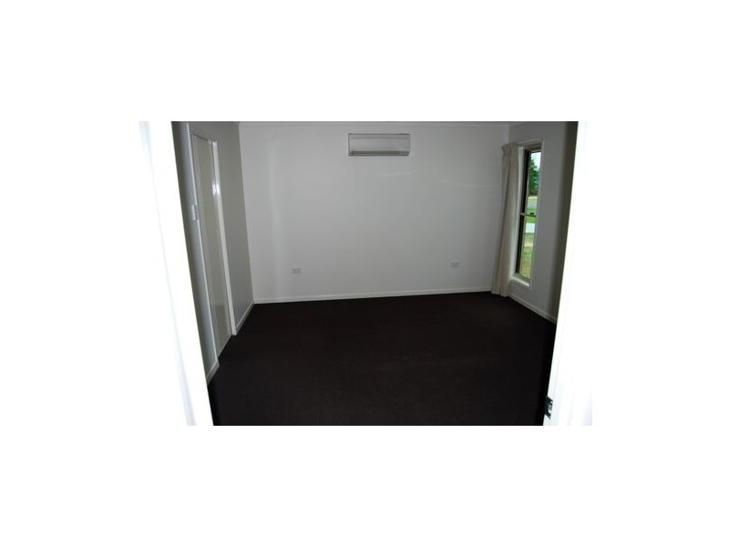 27 Alan, Marian QLD 4753