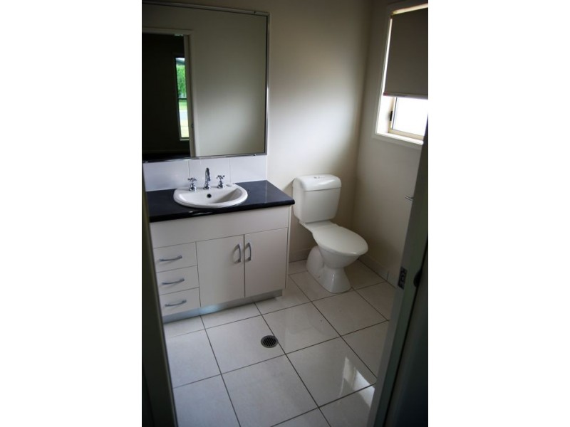 27 Alan, Marian QLD 4753