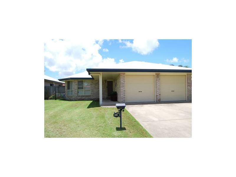 14 Lois St, Mount Pleasant QLD 4740