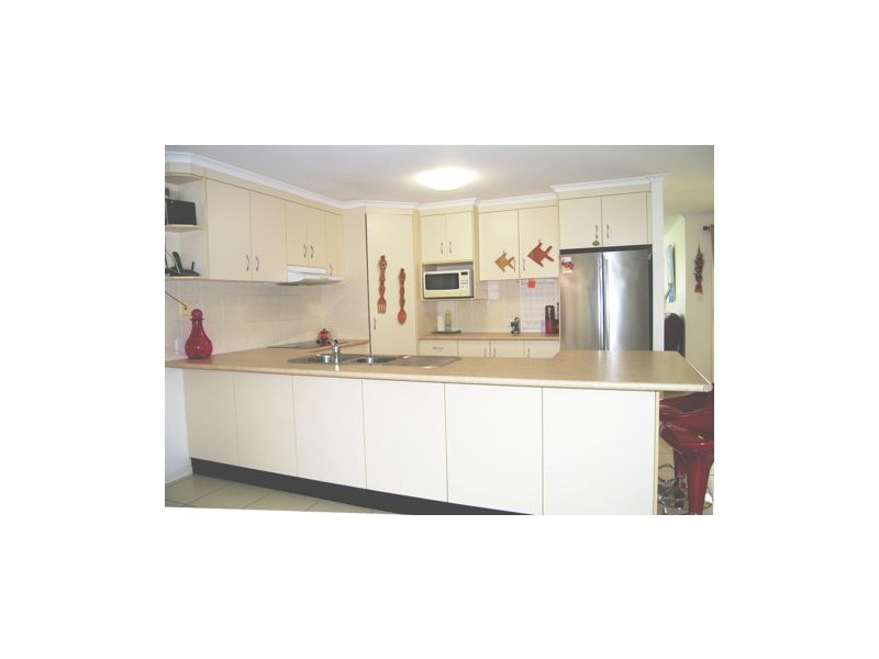 14 Lois St, Mount Pleasant QLD 4740