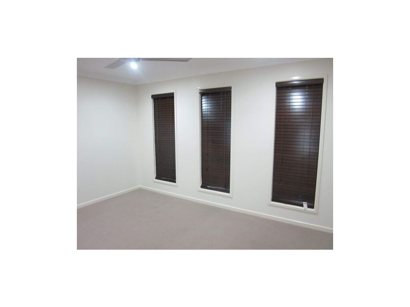 15 Amelia Drive, Mirani QLD 4754